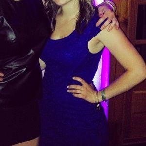 Blue cup sleeved dress - great for a wedding!!